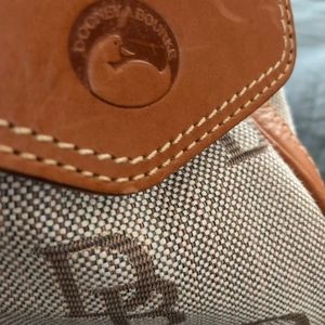 EUC JACQUARD HOBO BOHO DOONEY & BOURKE HANDBAG